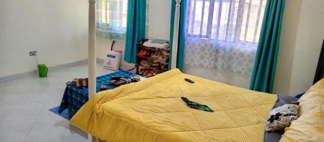 3 BDR MASTER EN SUITE MODERN HOUSE FOR SALE!!